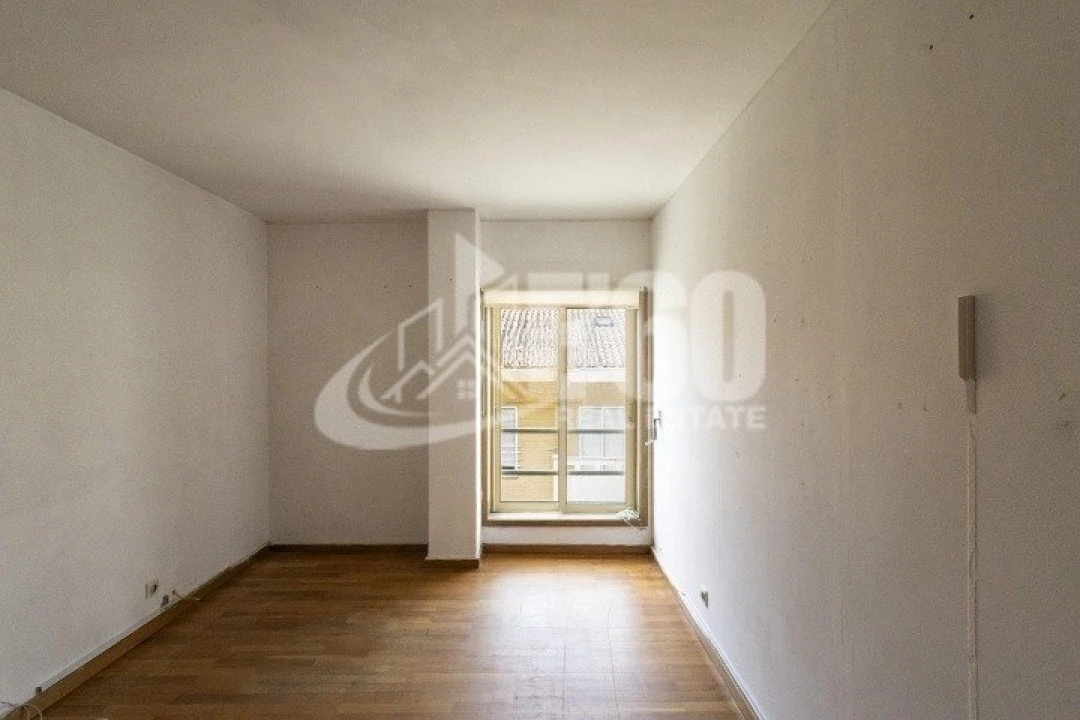 Apartamento T3 para Venda em Espinho Foto 10