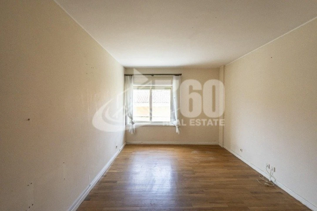 Apartamento T3 para Venda em Espinho Foto 8