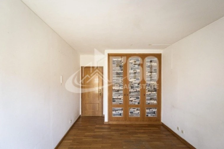 Apartamento T3 para Venda em Espinho Foto 11