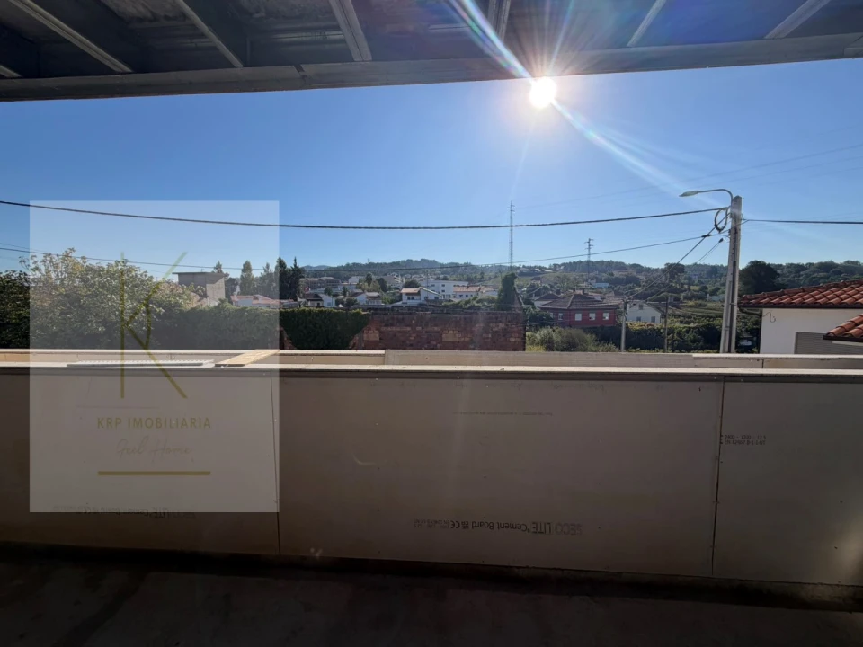 Moradia T3 para Venda em Feitosa Foto 22