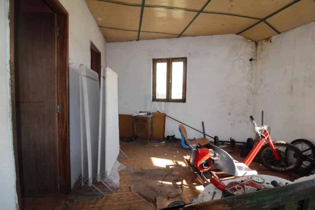 Moradia T2 para Venda em Palmeira de Faro e Curvos Foto 11