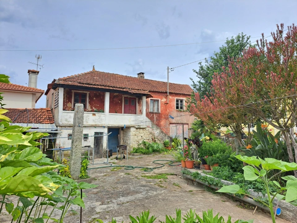 Moradia T2 para Venda em Palmeira de Faro e Curvos Foto 2