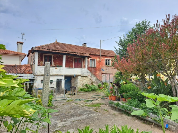 Moradia T2 para Venda em Palmeira de Faro e Curvos Foto 2