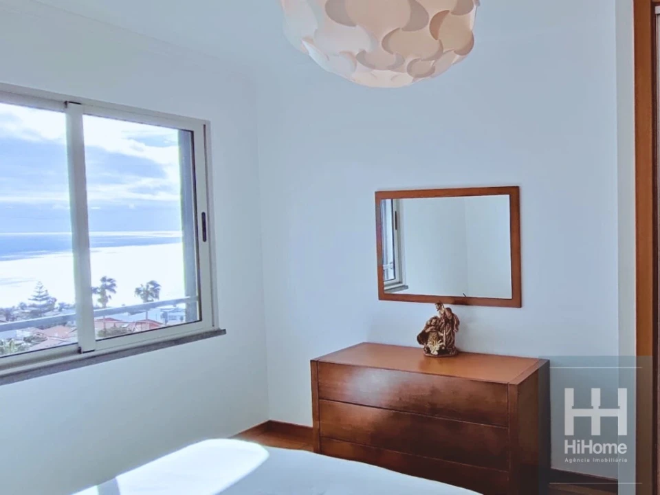 Apartamento T2 para Venda em Caniço Foto 11