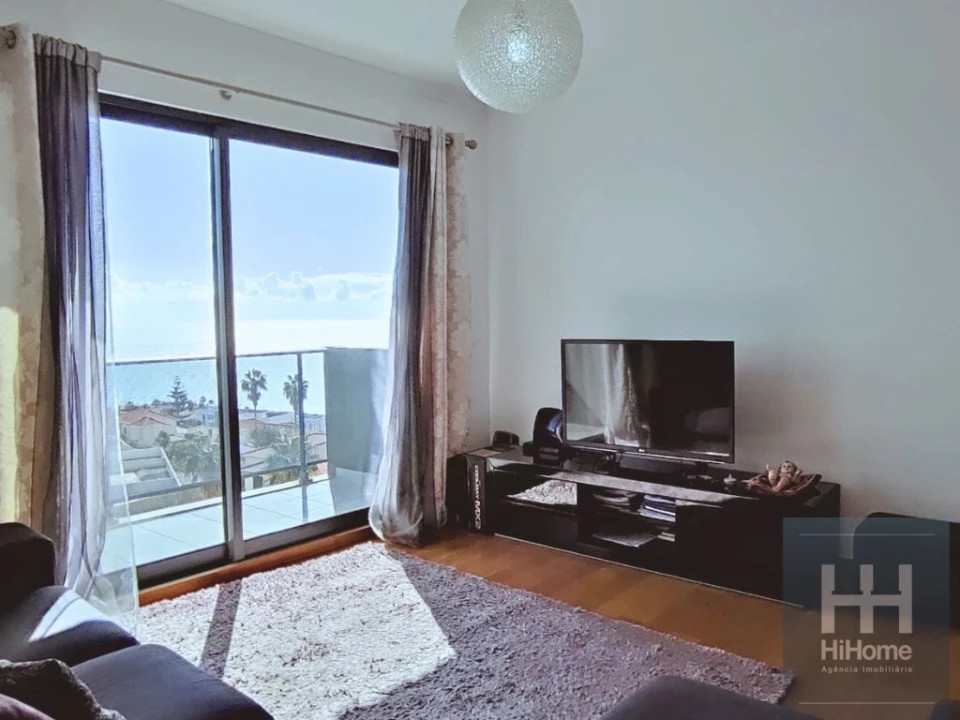 Apartamento T2 para Venda em Caniço Foto 5