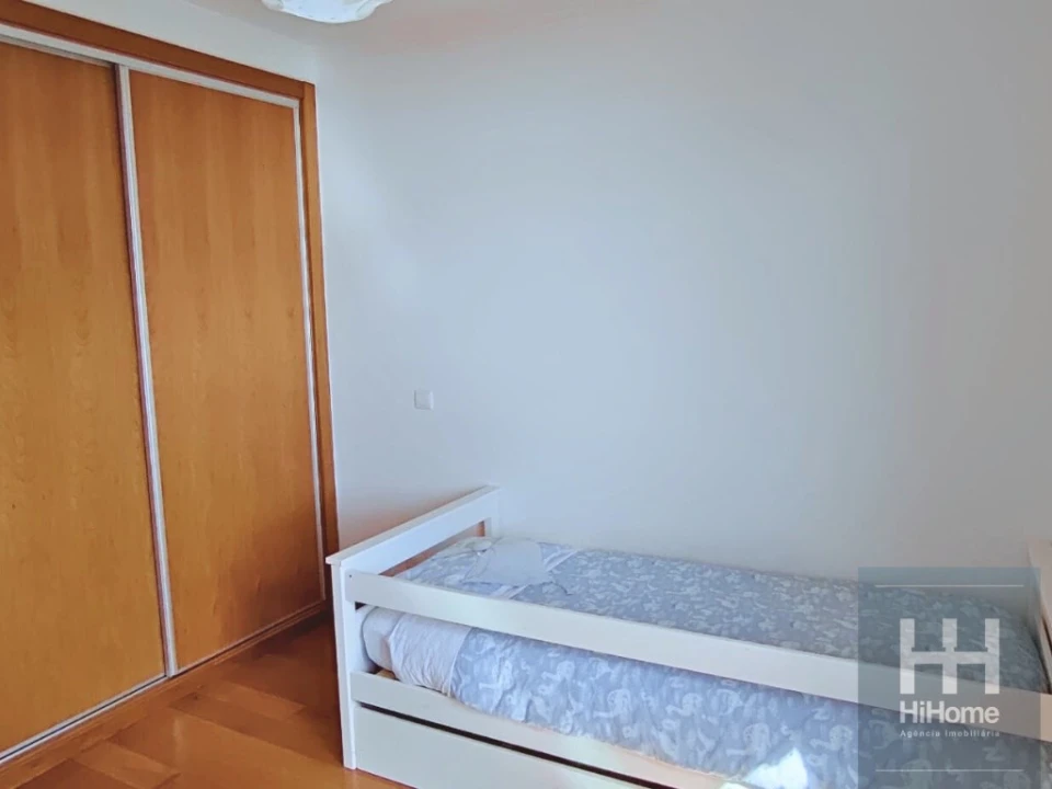 Apartamento T2 para Venda em Caniço Foto 15