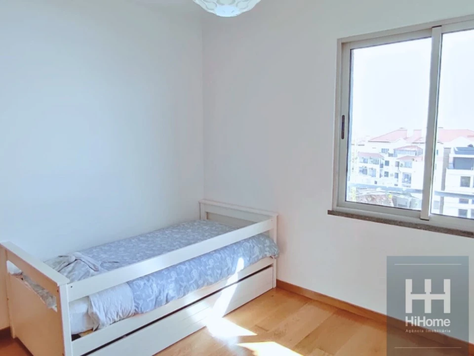Apartamento T2 para Venda em Caniço Foto 16