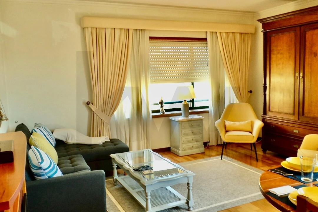 Apartamento T2 para Arrendamento em Arcozelo Foto 13