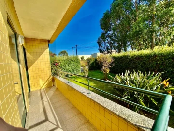 Apartamento T2 para Arrendamento em Arcozelo