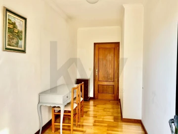 Apartamento T2 para Arrendamento em Arcozelo
