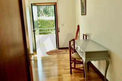Apartamento T2 para Arrendamento em Arcozelo