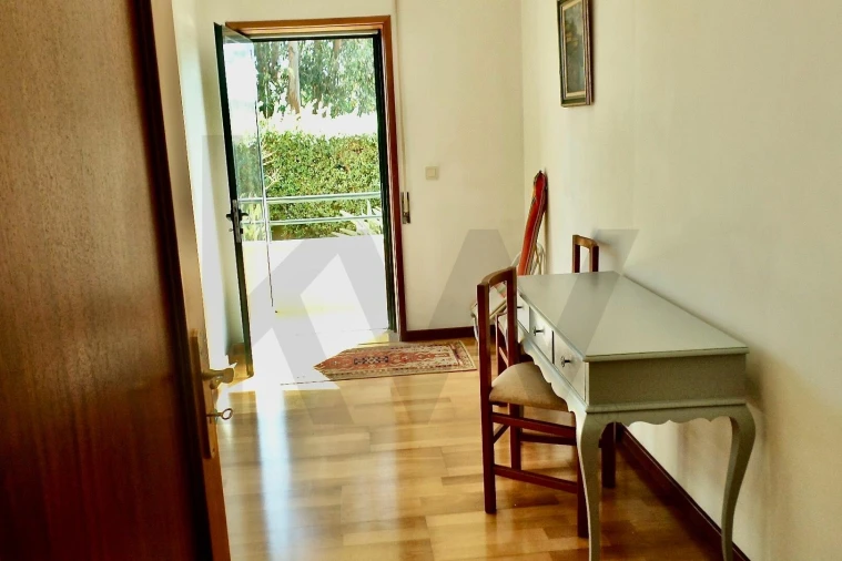 Apartamento T2 para Arrendamento em Arcozelo Foto 30