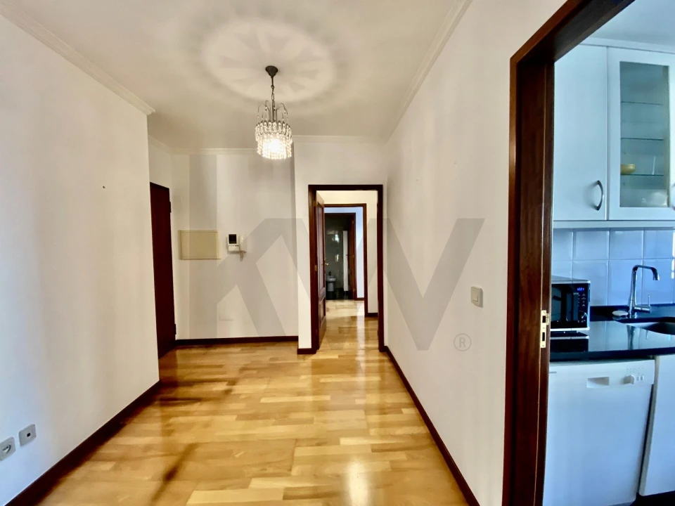Apartamento T2 para Arrendamento em Arcozelo Foto 42