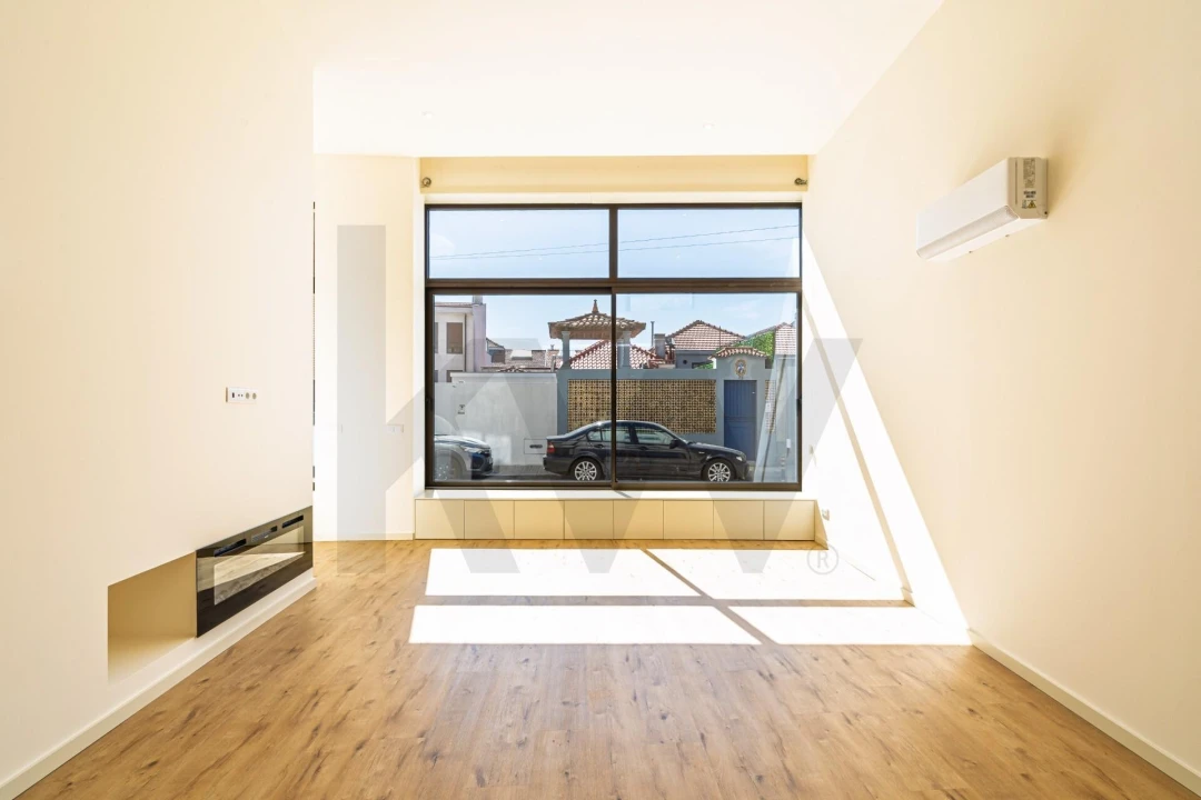Apartamento T2 para Venda em Paranhos Foto 5