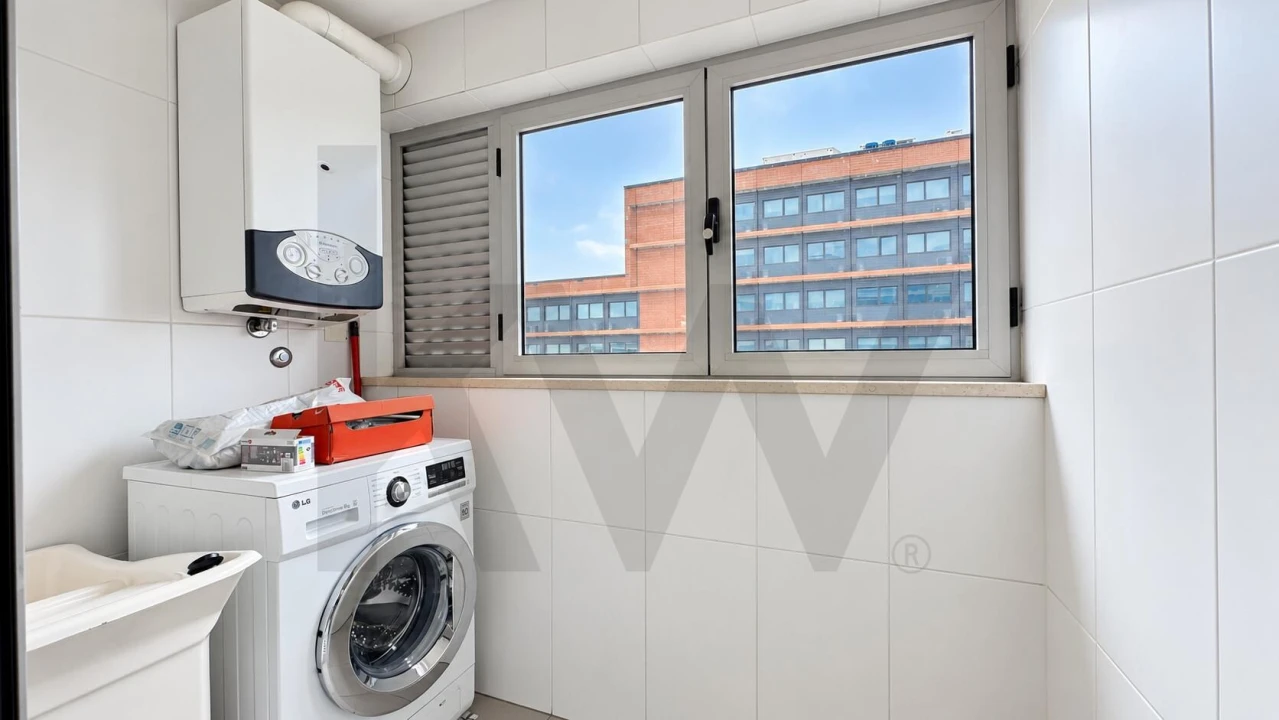 Apartamento T2 para Arrendamento em Paranhos Foto 8