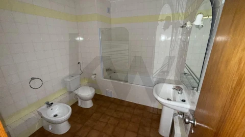 Apartamento T2 para Venda em Algueirão-Mem Martins