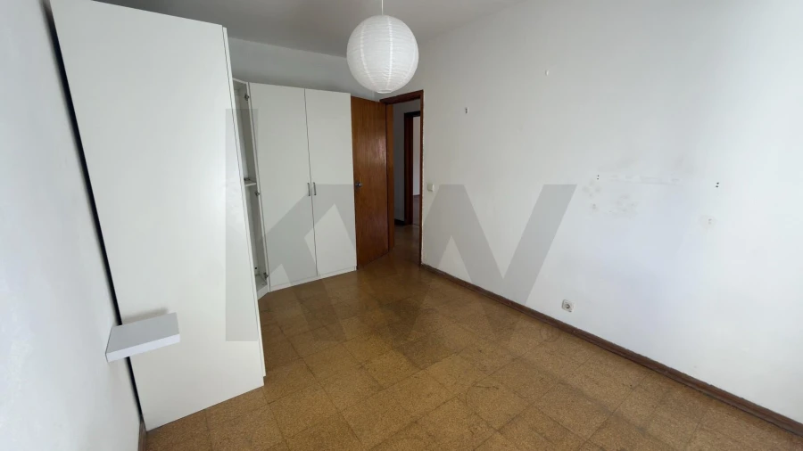 Apartamento T2 para Venda em Algueirão-Mem Martins Foto 8