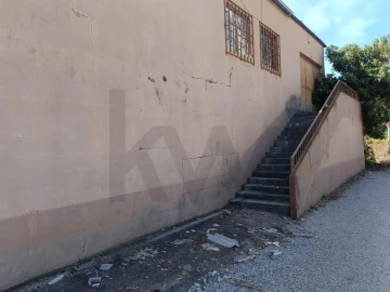 Armazém para Venda em Montes da Senhora