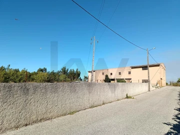 Armazém para Venda em Montes da Senhora