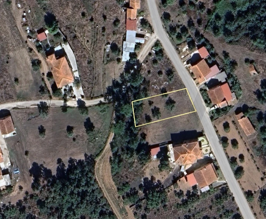 Terreno para Venda em Figueiro do Campo Foto 3