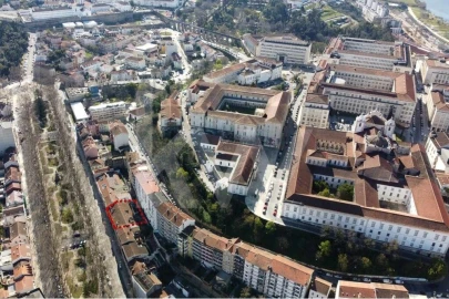 Prédio para Venda em Sé Nova, Santa Cruz, Almedina e São Bartolomeu