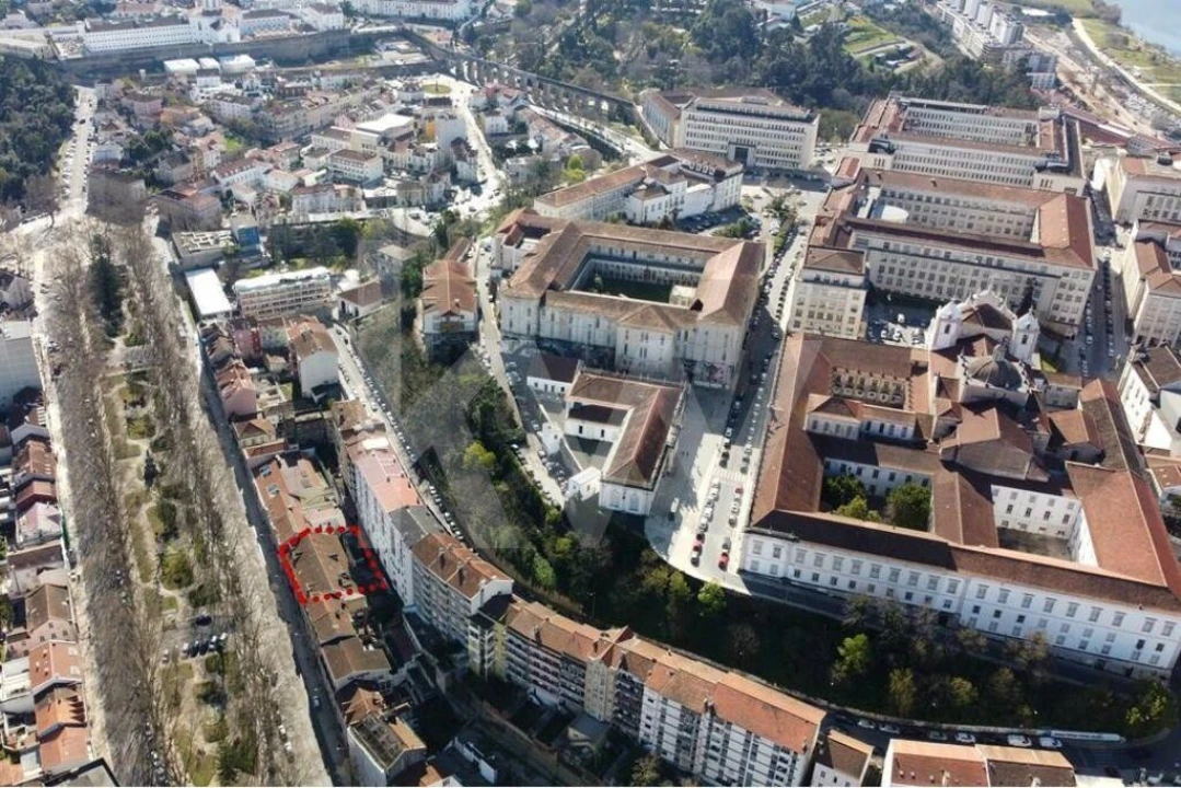 Prédio para Venda em Sé Nova, Santa Cruz, Almedina e São Bartolomeu Foto 29