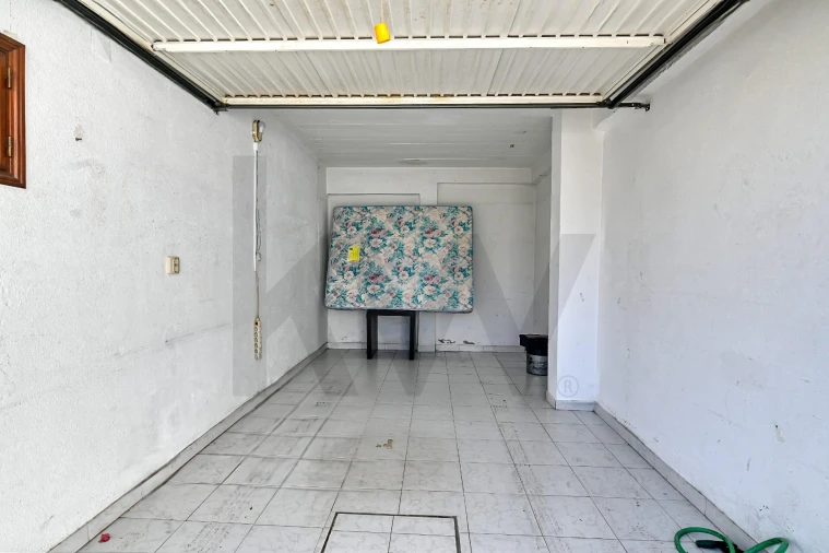 Apartamento T3 para Arrendamento em São Domingos de Rana Foto 31
