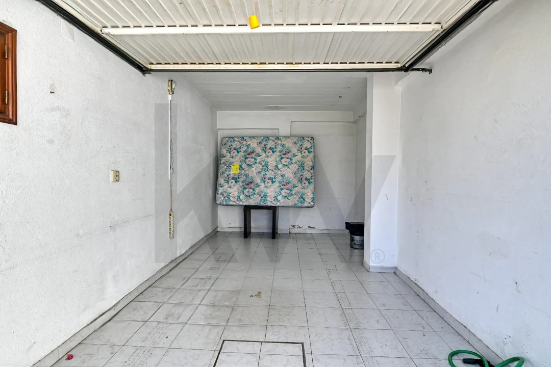 Apartamento T3 para Arrendamento em São Domingos de Rana Foto 31