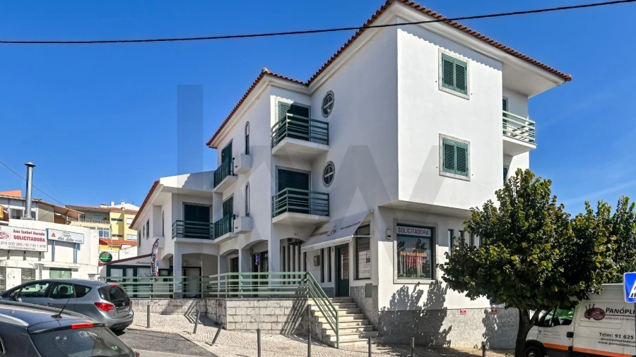 Apartamento T3 para Arrendamento em São Domingos de Rana