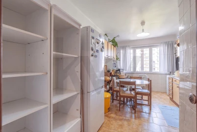 Apartamento T2 para Venda em Póvoa de Santo Adrião e Olival Basto