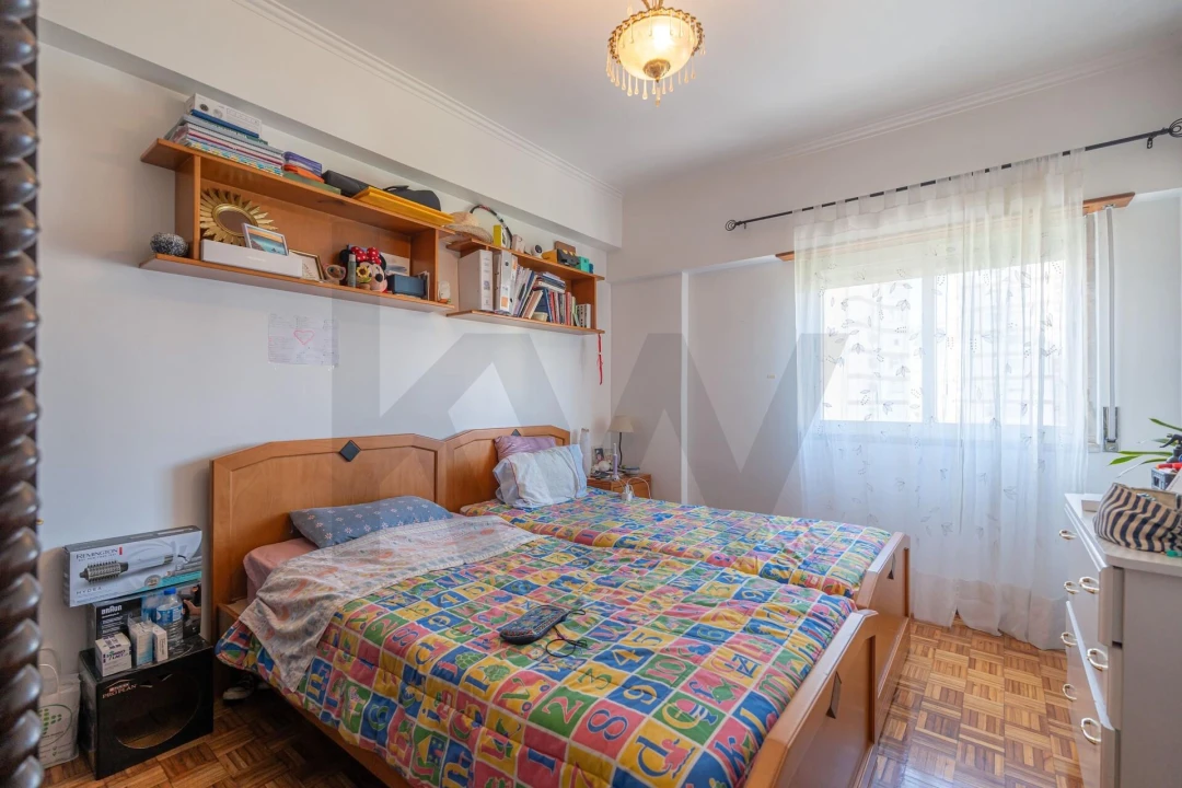 Apartamento T2 para Venda em Póvoa de Santo Adrião e Olival Basto Foto 10