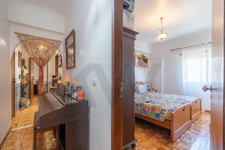 Apartamento T2 para Venda em Póvoa de Santo Adrião e Olival Basto Foto 15