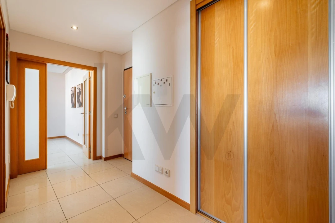 Apartamento T1 para Venda em Portimão Foto 11
