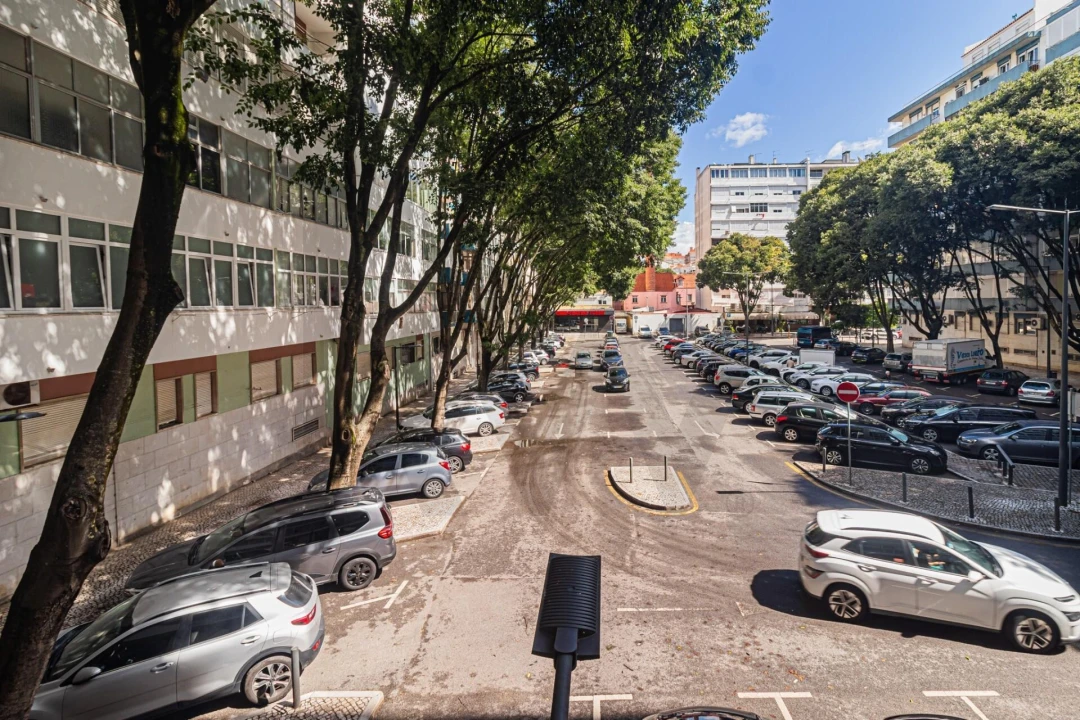 Apartamento T3 para Venda em Benfica Foto 28