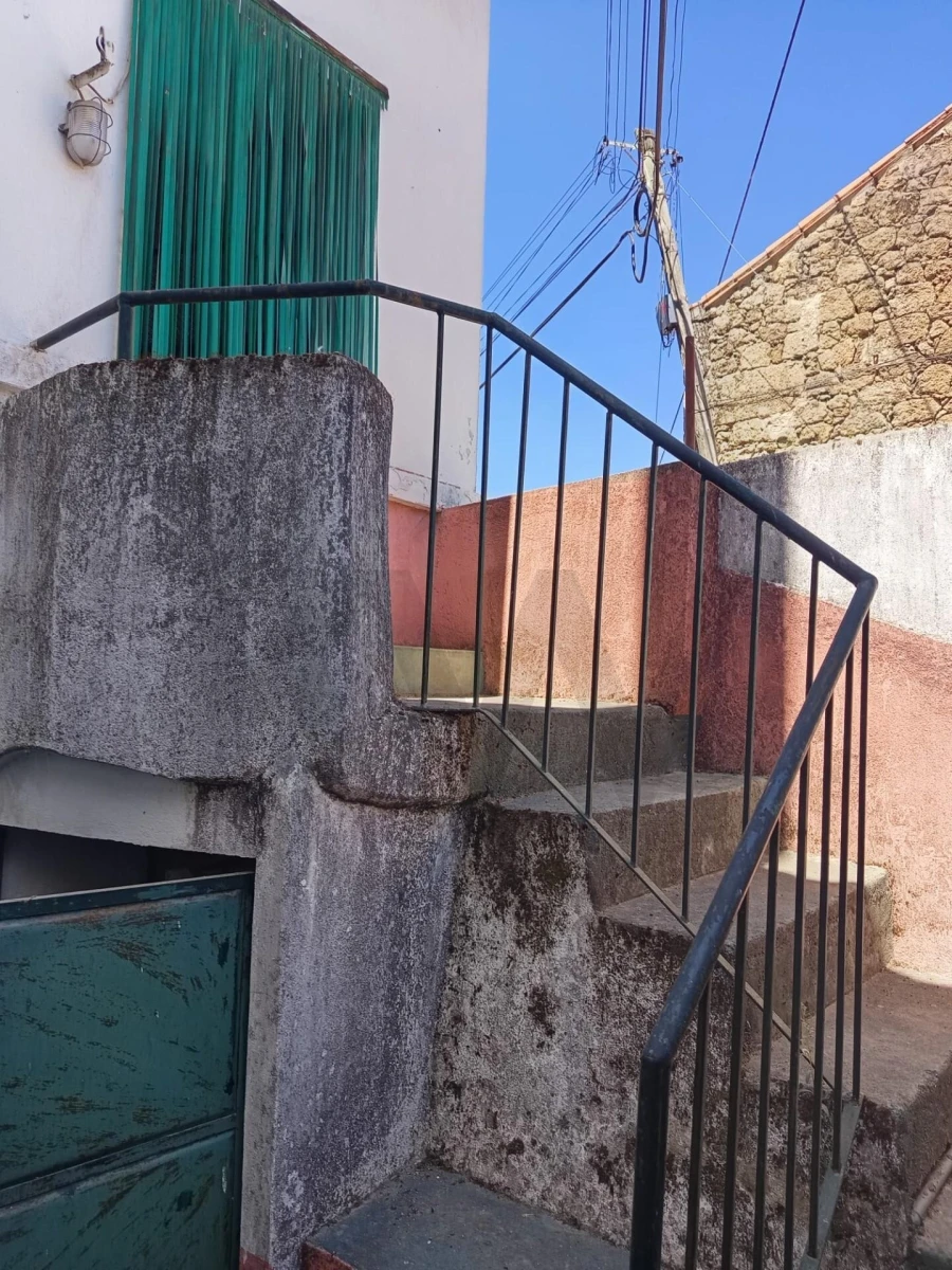 Armazém para Venda em Aldeia do Bispo, Águas e Aldeia de João Pires Foto 3