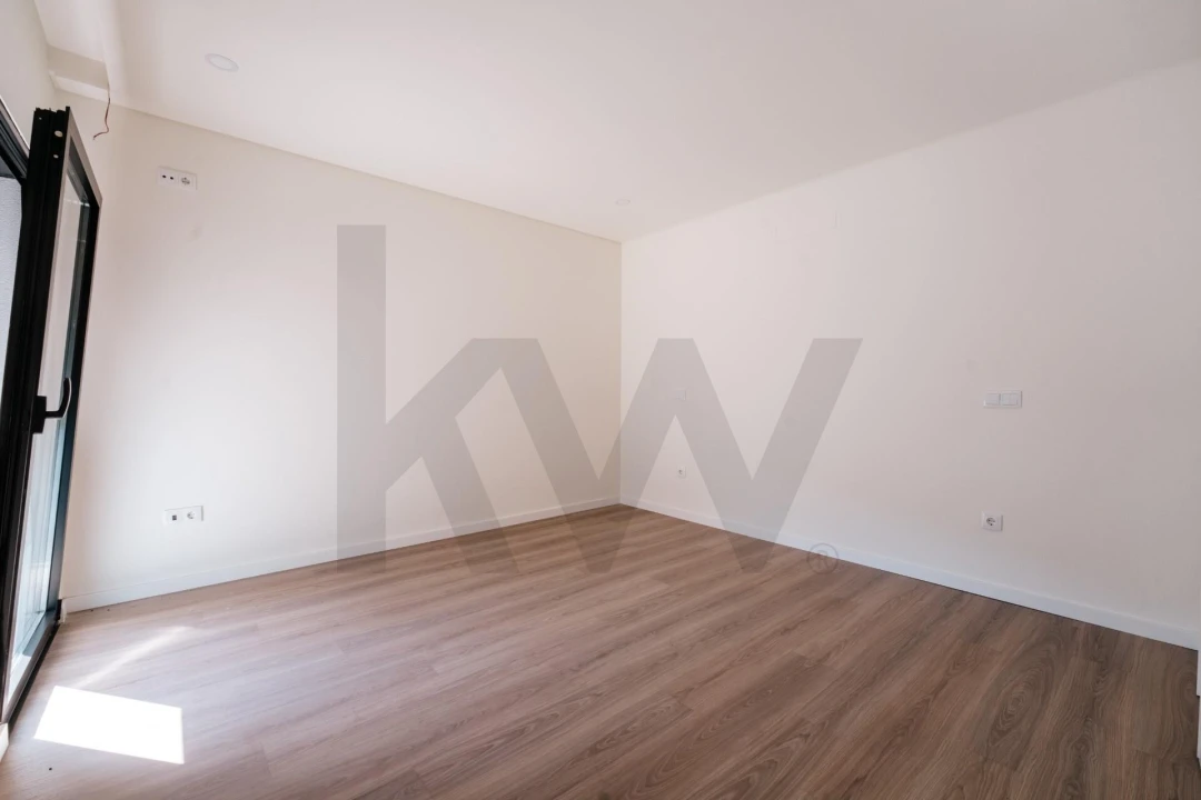 Apartamento T2 para Venda em Miranda do Corvo Foto 23