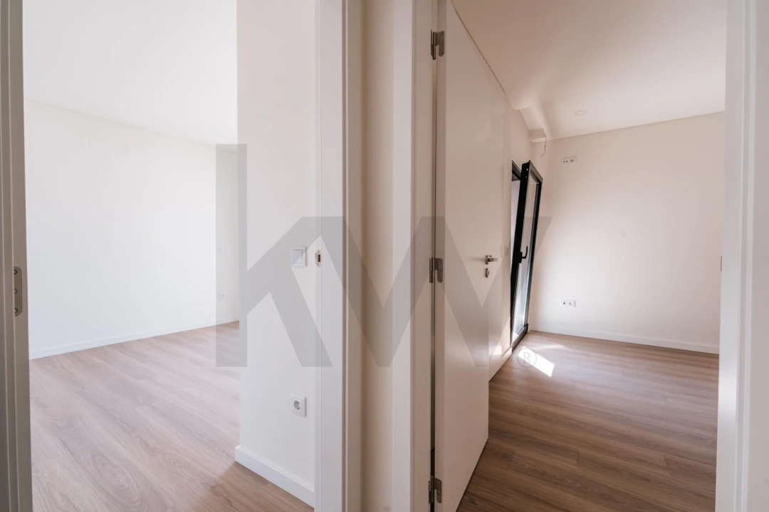 Apartamento T2 para Venda em Miranda do Corvo Foto 15
