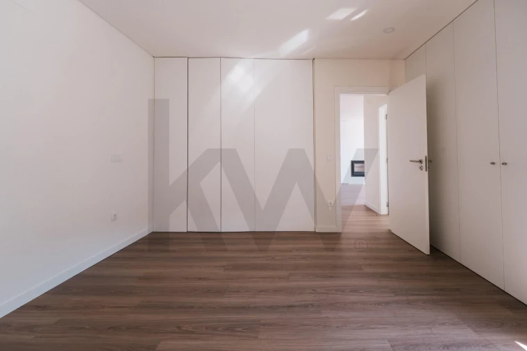 Apartamento T2 para Venda em Miranda do Corvo Foto 26