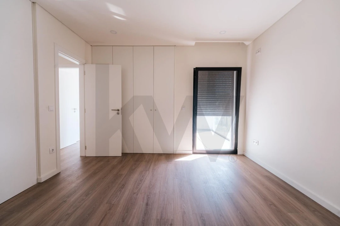 Apartamento T2 para Venda em Miranda do Corvo Foto 25