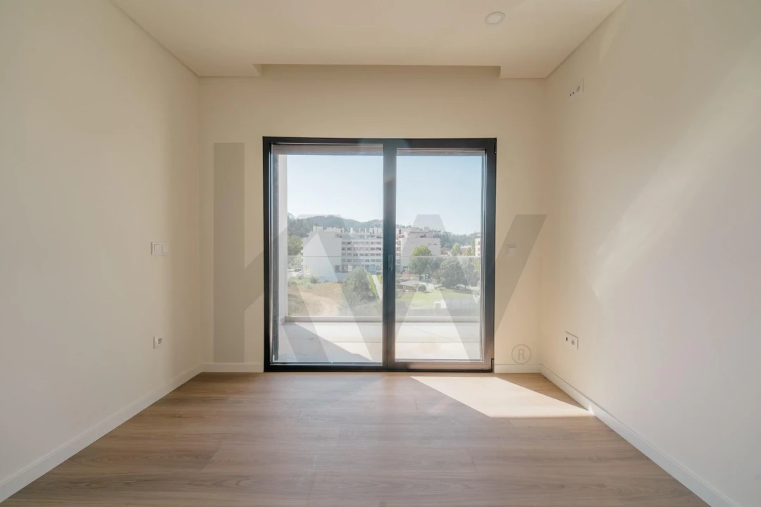 Apartamento T2 para Venda em Miranda do Corvo Foto 18