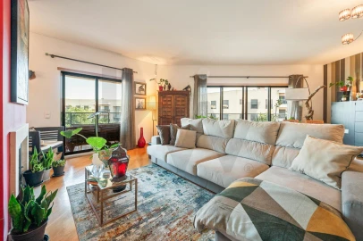 Apartamento T3 para Venda em Santa Maria, São Pedro e Matacães