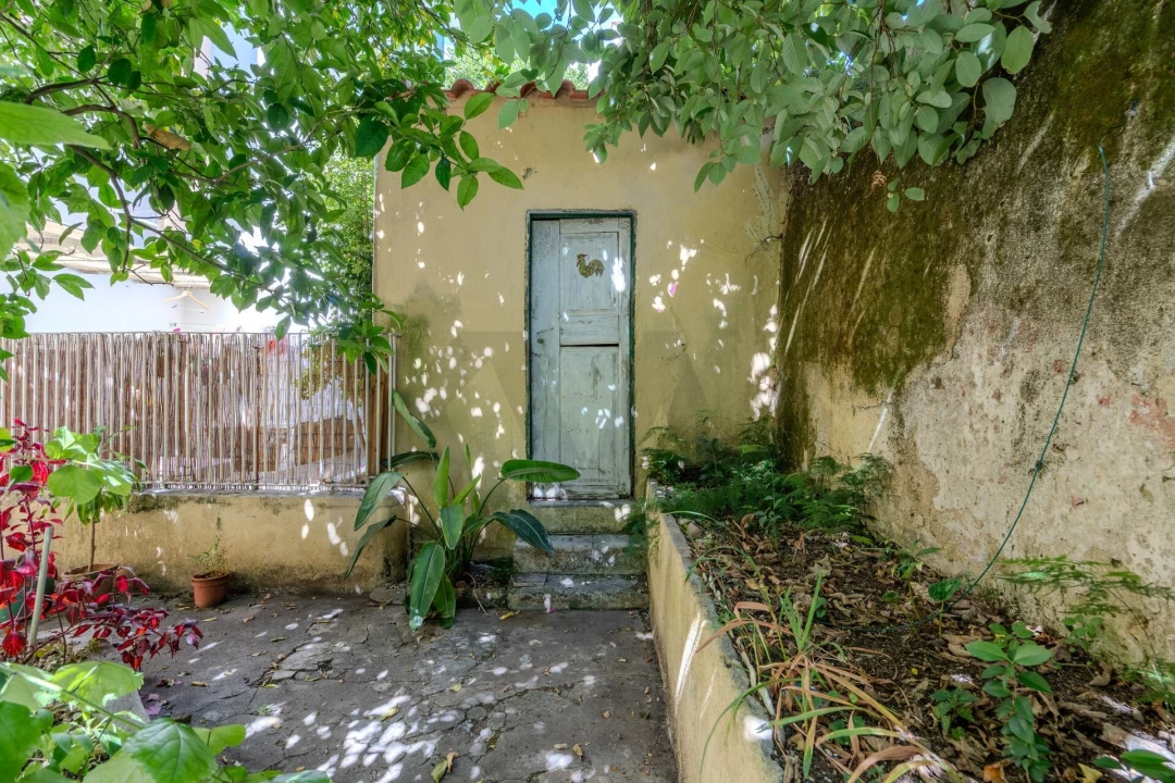 Apartamento T2 para Venda em Santo António Foto 30