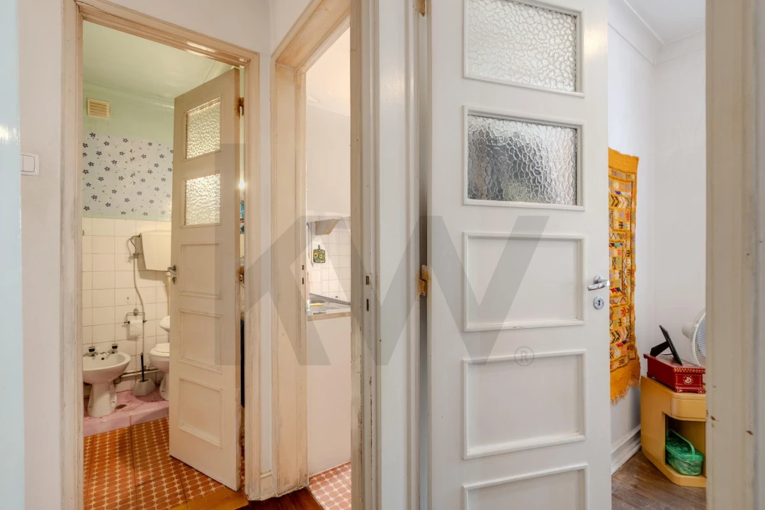 Apartamento T2 para Venda em Santo António Foto 15