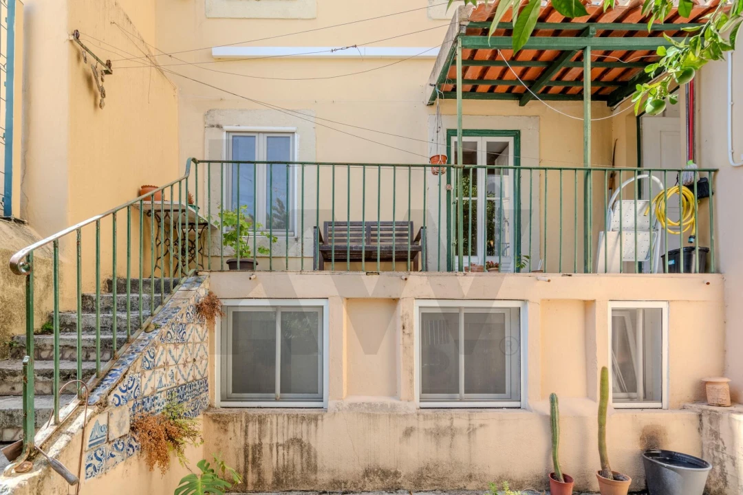 Apartamento T2 para Venda em Santo António Foto 37