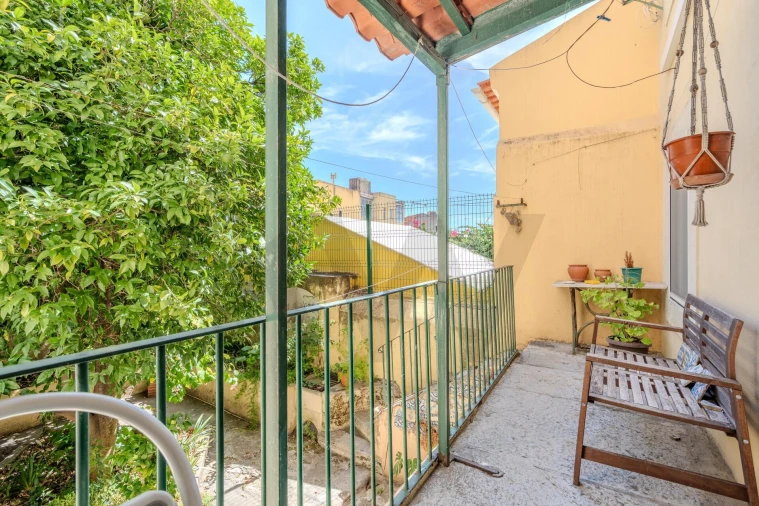 Apartamento T2 para Venda em Santo António Foto 25
