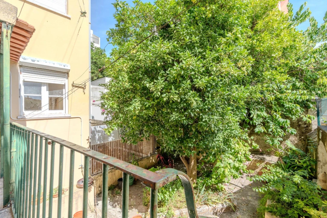 Apartamento T2 para Venda em Santo António Foto 27