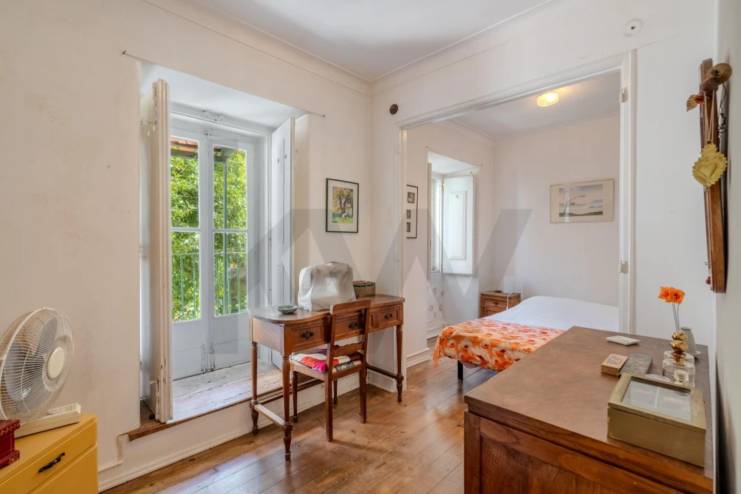 Apartamento T2 para Venda em Santo António Foto 11