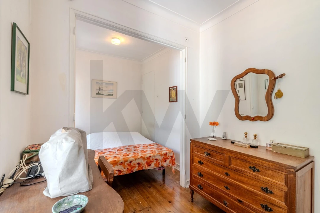 Apartamento T2 para Venda em Santo António Foto 12