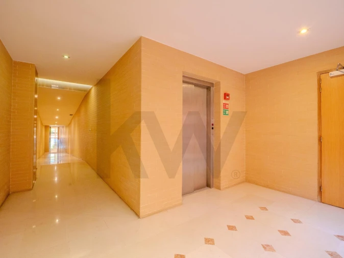 Apartamento T2 para Venda em Cascais e Estoril Foto 12