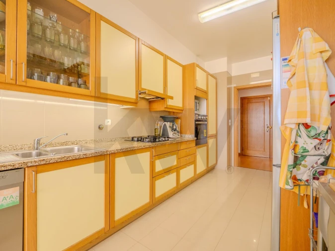 Apartamento T2 para Venda em Cascais e Estoril Foto 30